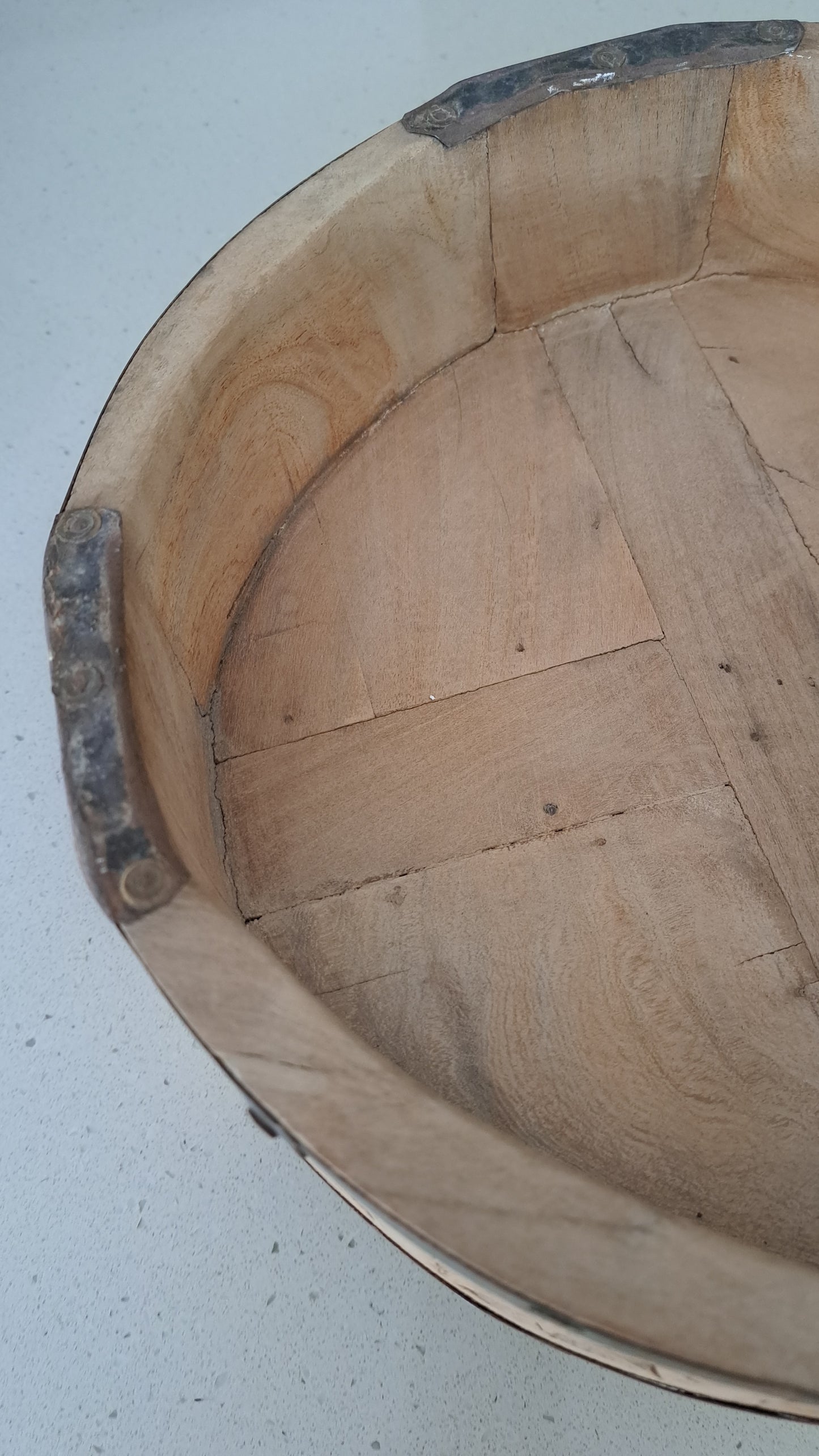 Mini Chakki Table – Hand-Carved Wooden Accent Piece (30 x 15 cm)