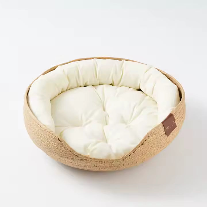 Willow Nest – Handmade Natural Cradle for Pets