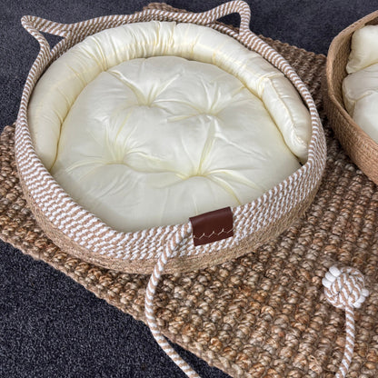 Whisker Haven - Cat-Shaped Woven Pet Bed